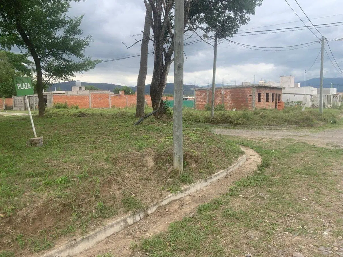 TERRENO VENTA TIERRA MIA ZONA OESTE ATOCHA 4