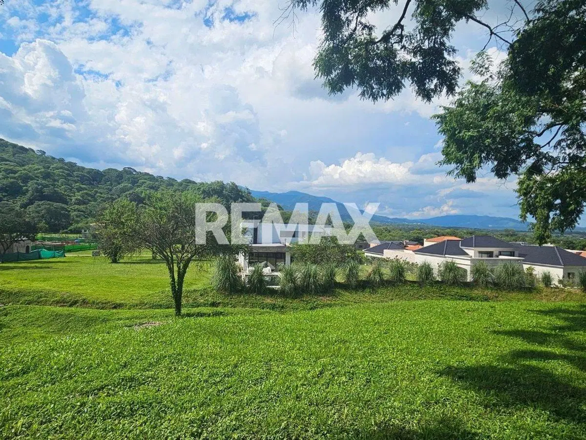 TERRENO VENTA LA RESERVA SAN LORENZO CHICO 1249 M2 2