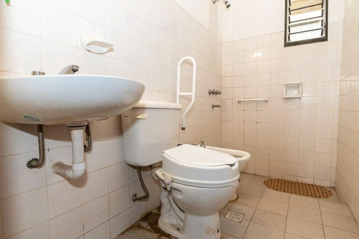 CASA 2 DORMITORIOS VENTA PINARES CERRILLOS 3