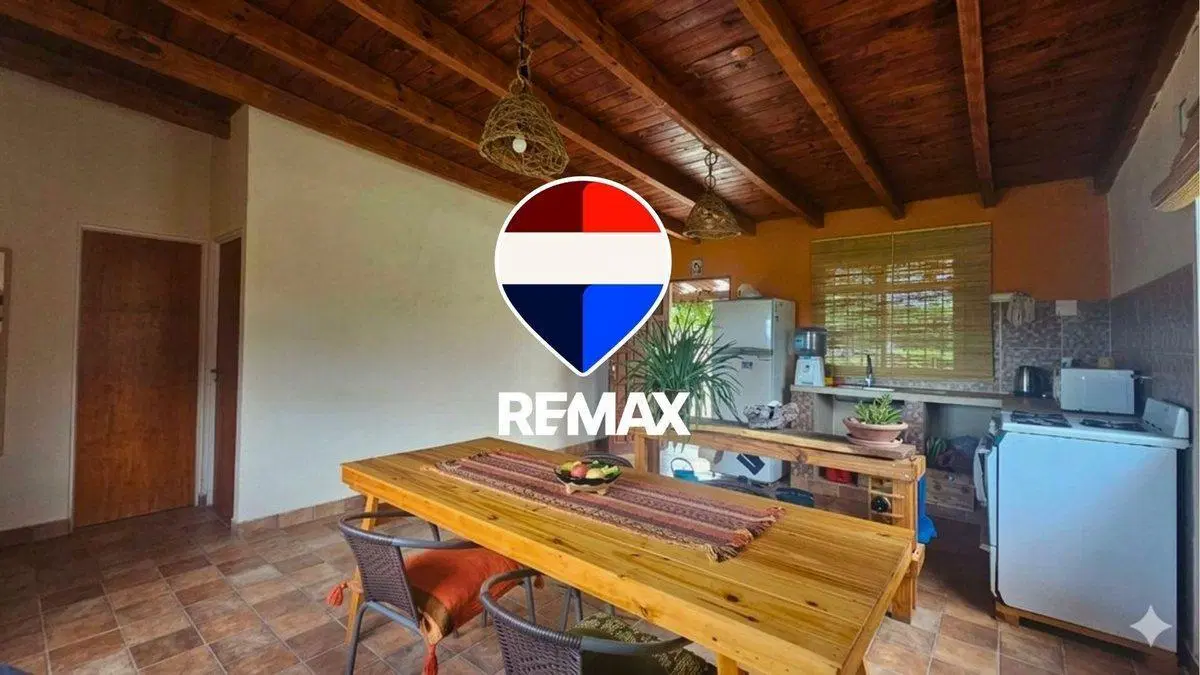 CASA EN VENTA CON PILETA EL ENCON 2 DORMITORIOS 2