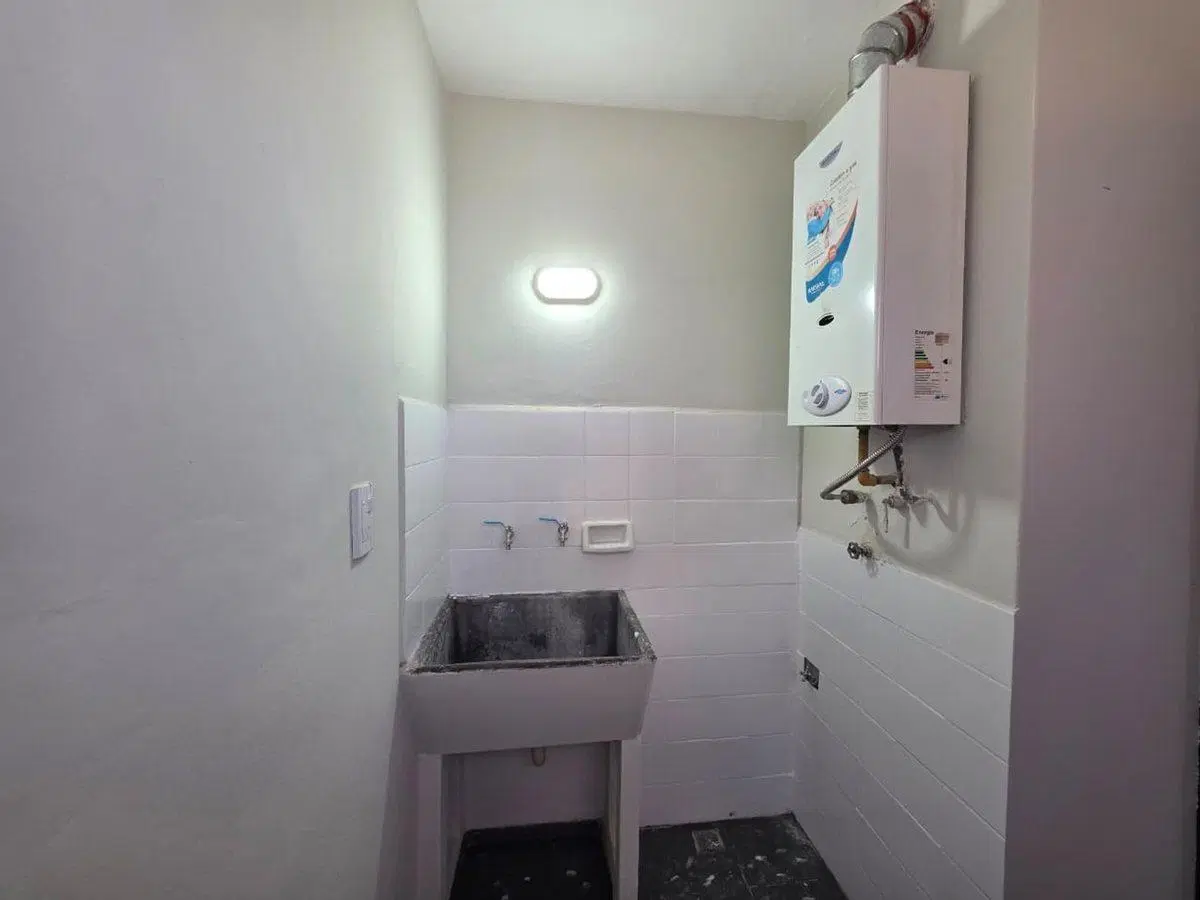 DEPARTAMENTO VENTA B° DOCENTE 3 DORMITORIOS 5