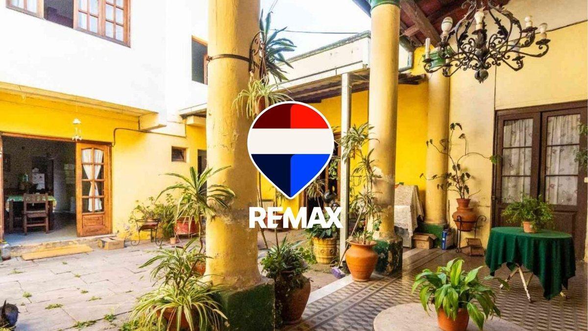 CASA 5 DORMITORIOS VENTA ZONA MACROCENTRO