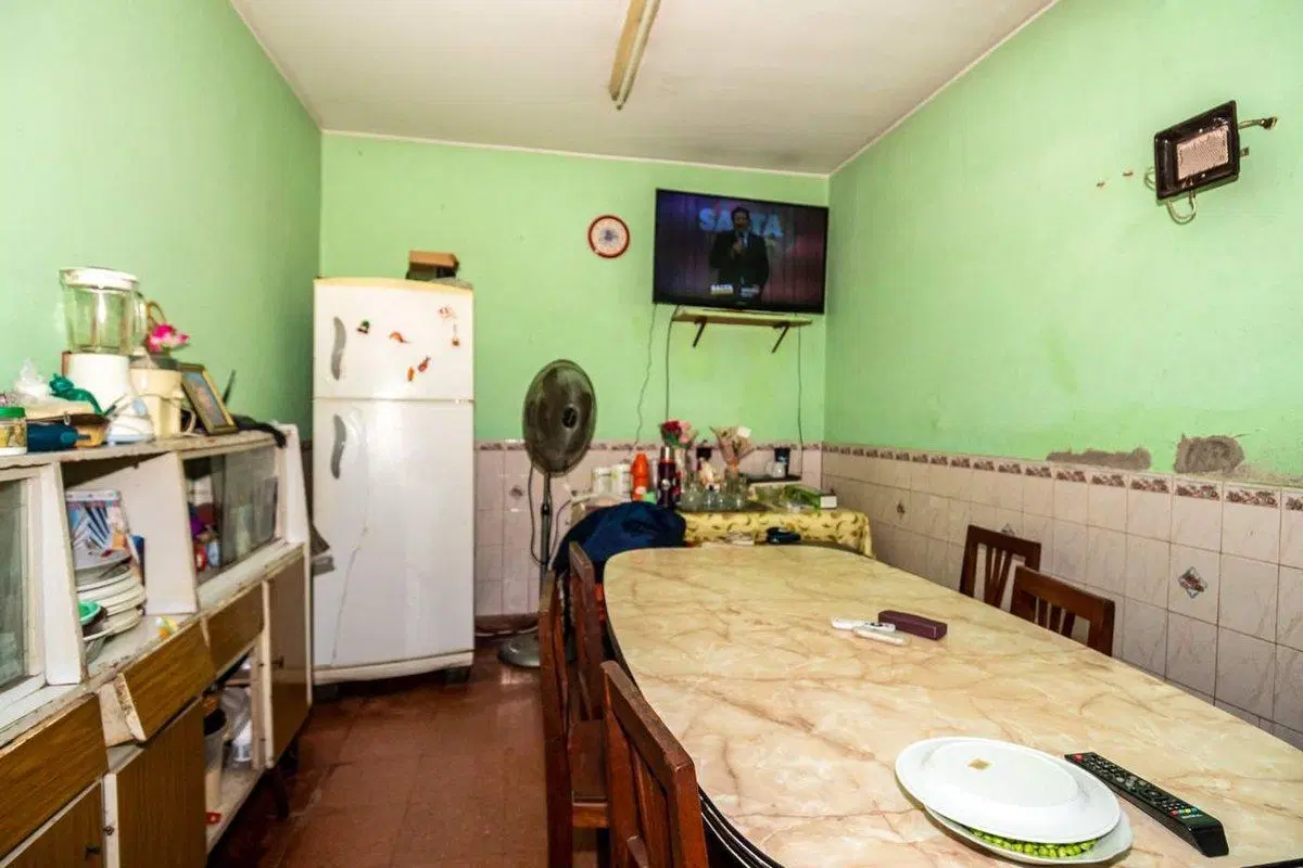 CASA VENTA 5 DORMITORIOS MACROCENTRO 3