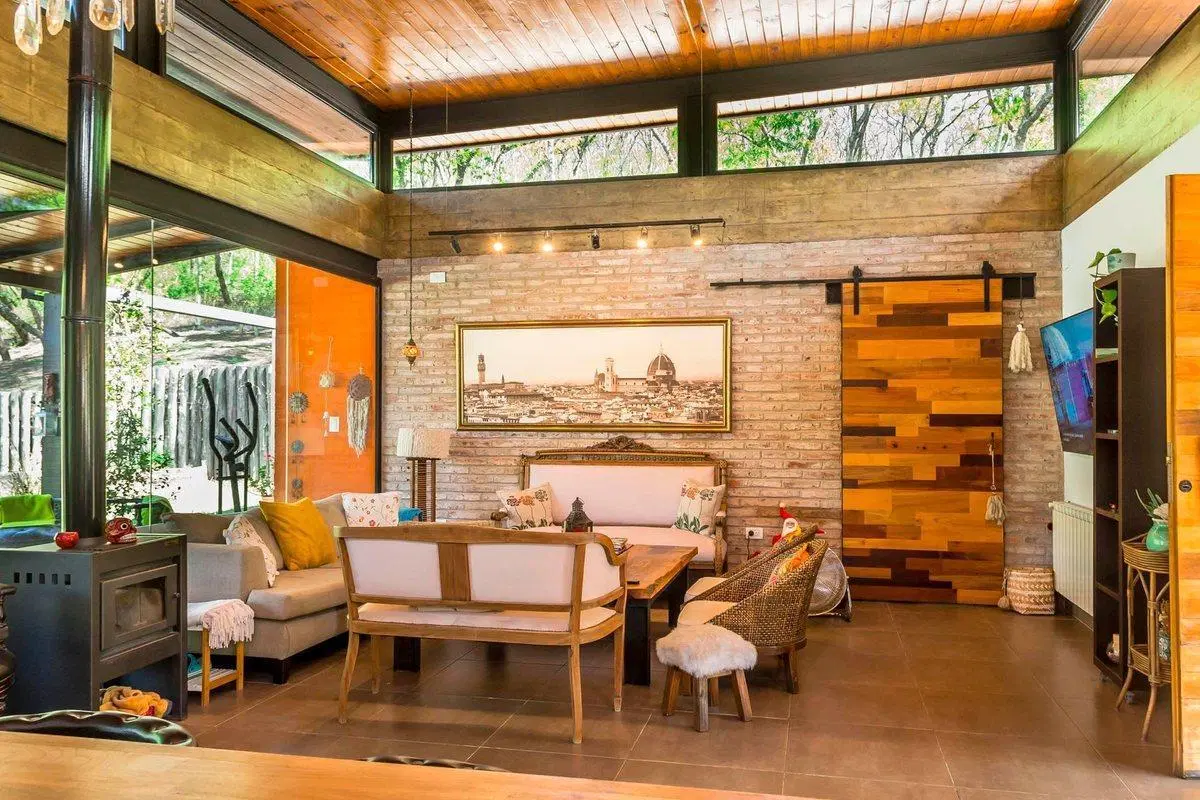 CASA EN VENTA VALLE ESCONDIDO APTA CREDITO 2 DORM 3