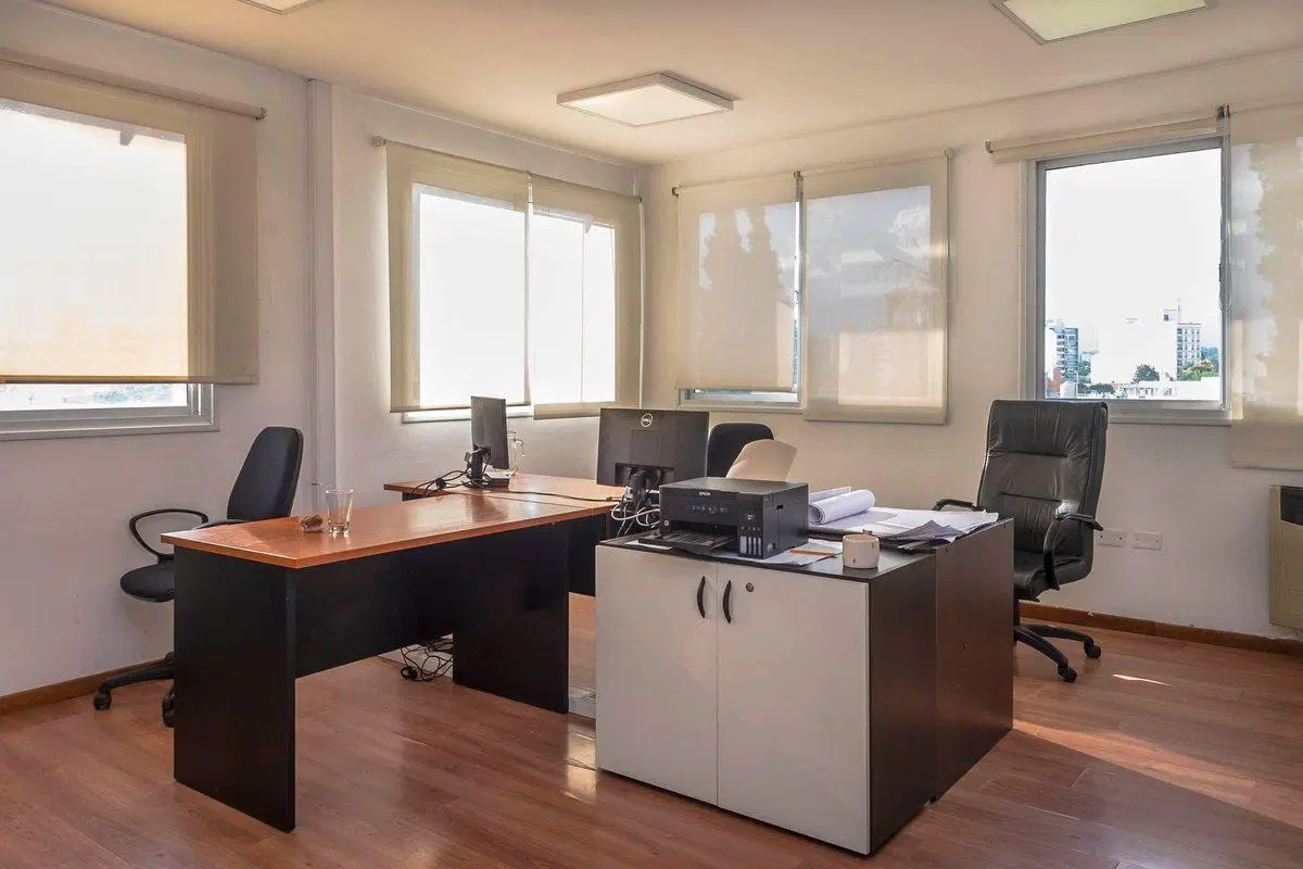 EDIFICIO VENTA AV REYES CATOLICOS PRIMERA ROTONDA 4