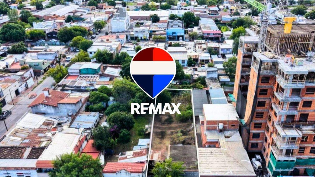 TERRENO CON CONSTRUCCION VENTA MACROCENTRO