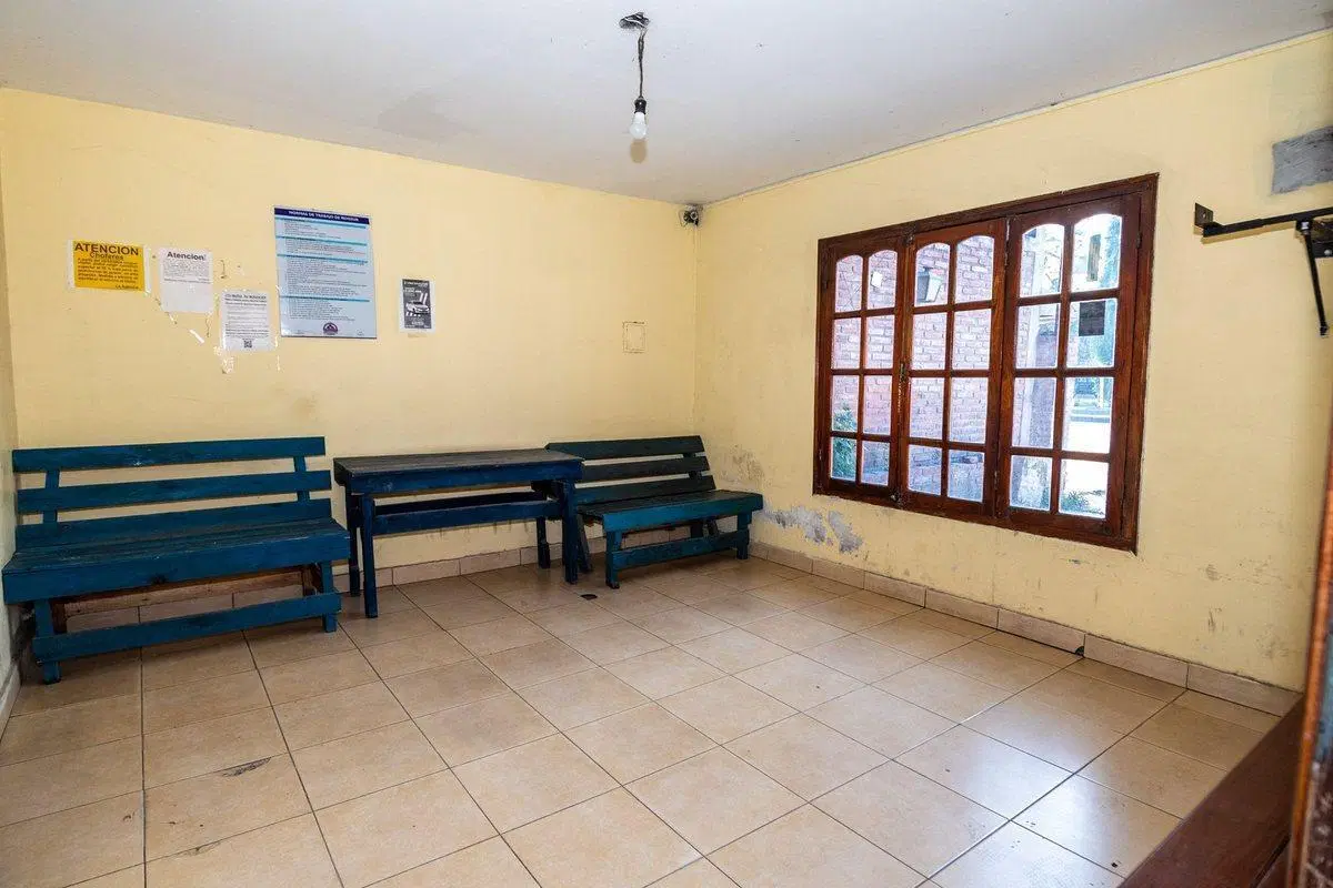 LOCAL EN VENTA SOBRE AV. EX COMBATIENTES ZONA SUR 3