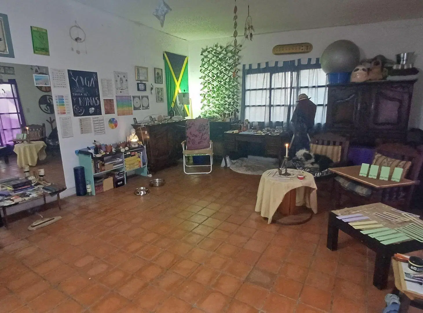 CASA VENTA CON LOCALES CENTRO APTA CREDITO 4