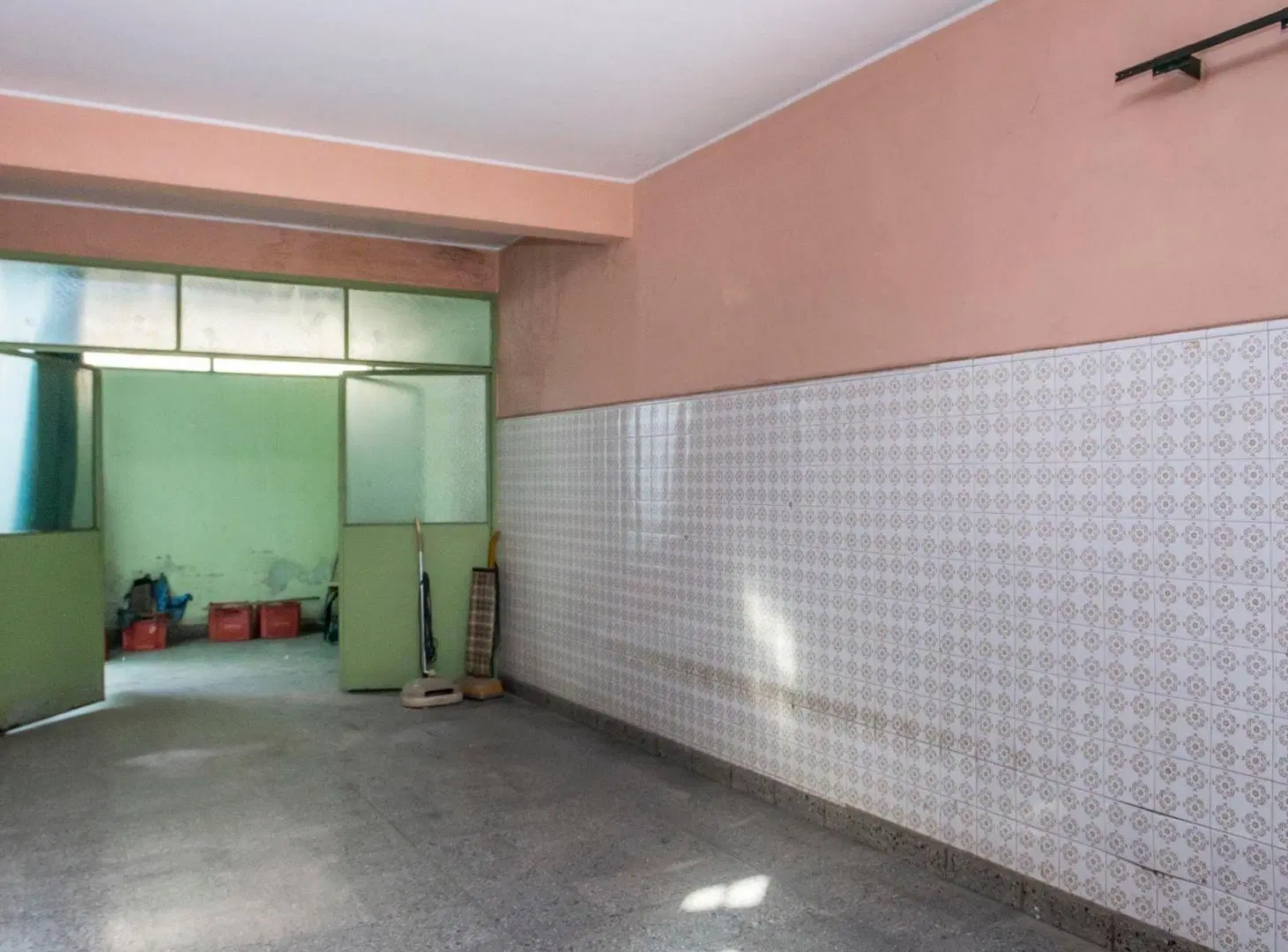 CASA 5 DORMITORIOS VENTA MACROCENTRO EN ESQUINA 5
