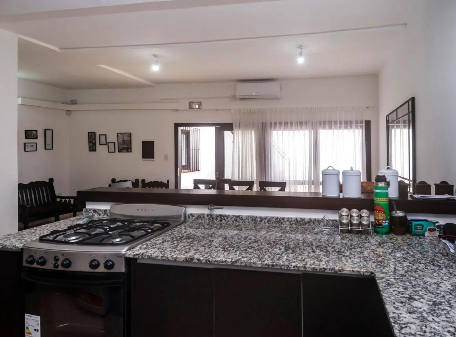 DEPARTAMENTO 5 DORMITORIOS VENTA MACROCENTRO 2