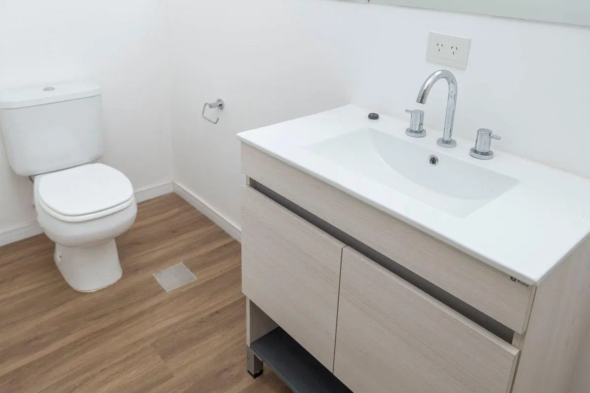 DUPLEX DE 2 DORMITORIOS EN VENTA EN SAN LORENZO 3