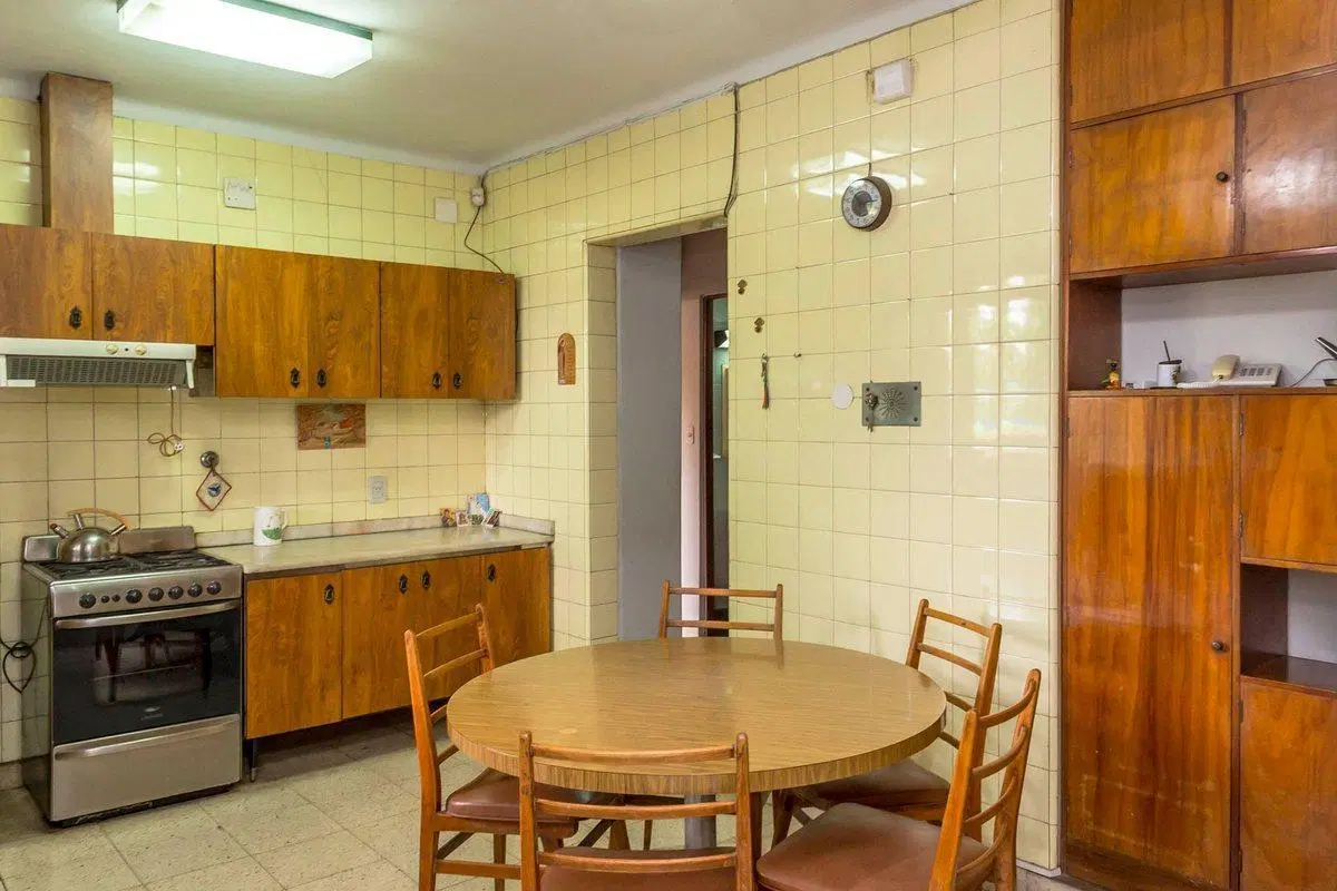 CASA EN VENTA FRENTE ALTO NOA SHOPPING 3 DORM 4