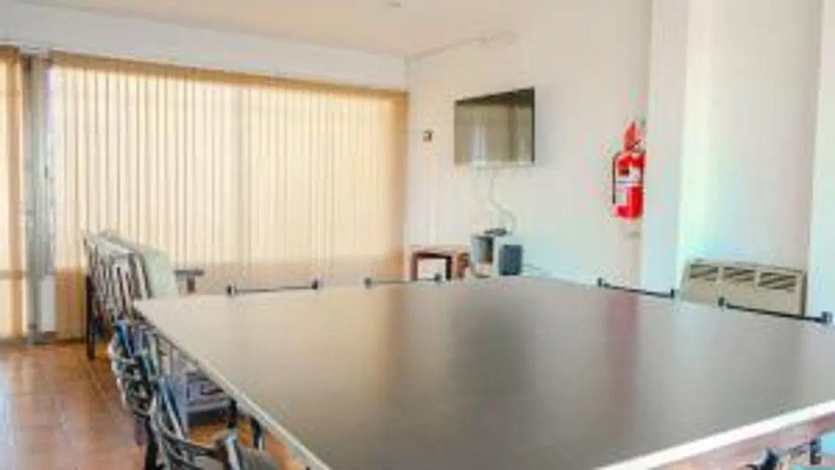 LOCAL COMERCIAL + DUPLEX SOBRE AV. CHILE AL 1000 5