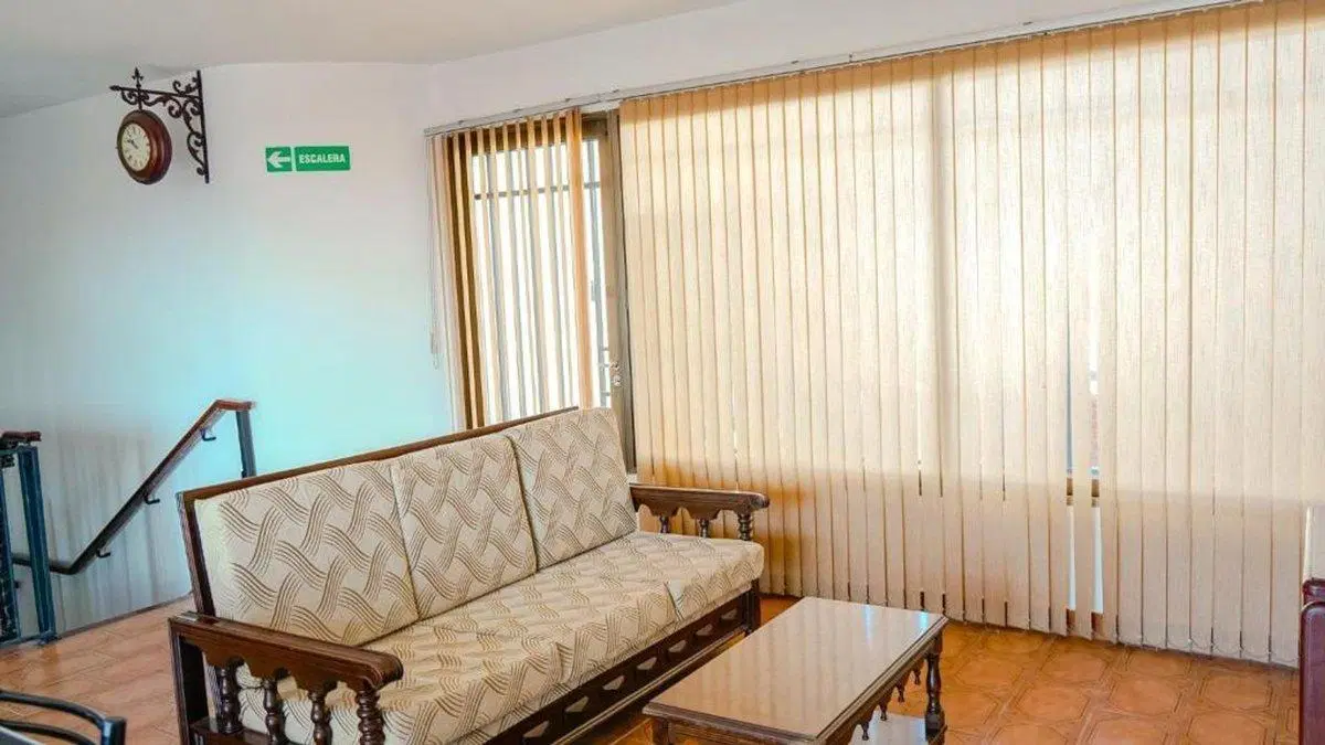 LOCAL COMERCIAL + DUPLEX SOBRE AV. CHILE AL 1000 4