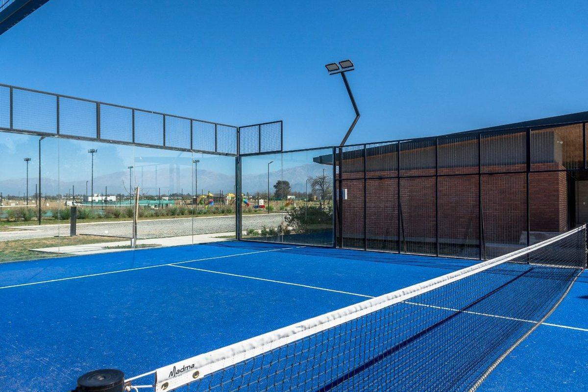 TERRENO VENTA LA VERBENA ZONA AEROPUERTO ESQUINA