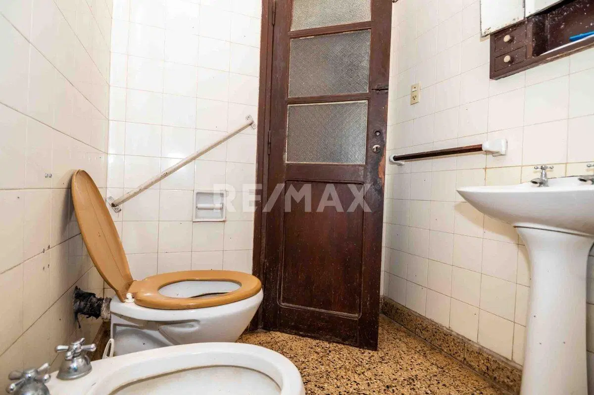 CASA VENTA MACROCENTRO 4 DORMITORIOS 5