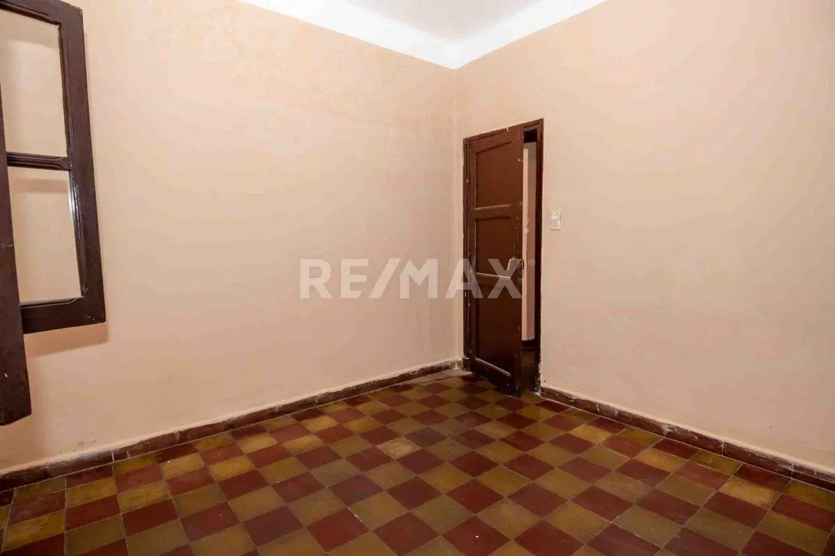 CASA VENTA MACROCENTRO 4 DORMITORIOS 3
