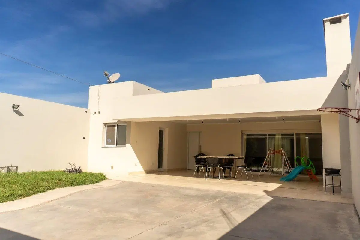 CASA 3 DOR VENTA B° ESTACION ALVARADO APTA CREDITO 2