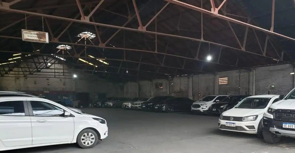 GALPON PLAYA DE ESTACIONAMIENTO VENTA MACROCENTRO 5