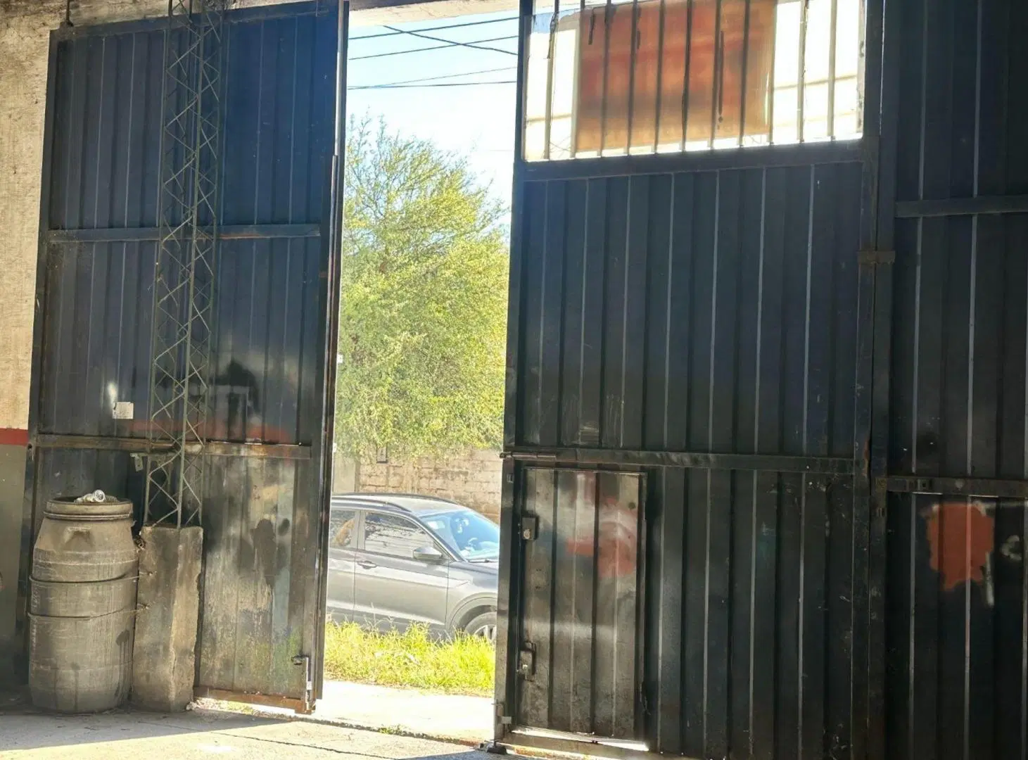 GALPON  ALQUILER ZONA PARQUE INDUSTRIAL 3