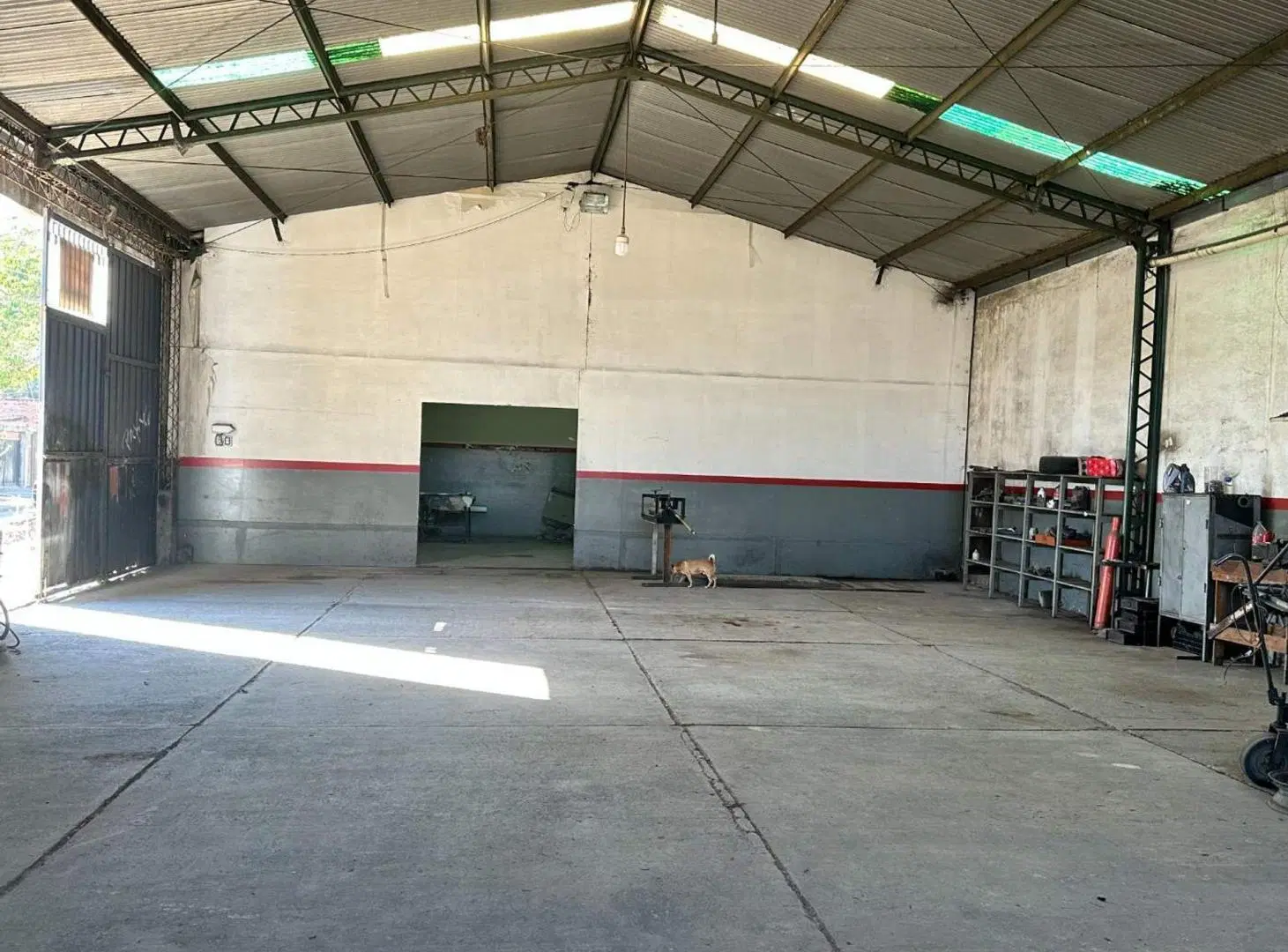 GALPON  ALQUILER ZONA PARQUE INDUSTRIAL 4