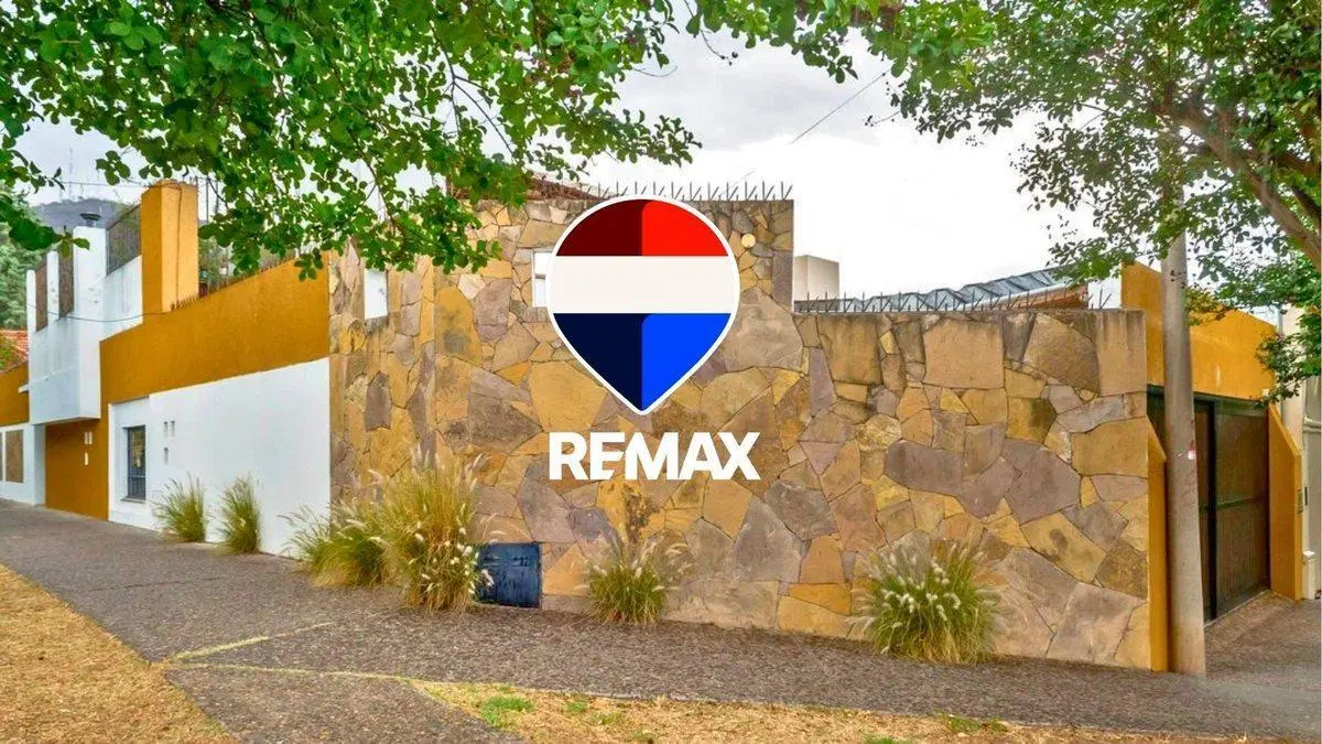CASA 3 DORM VENTA TRES CERRITOS ZONA SPORTING 4