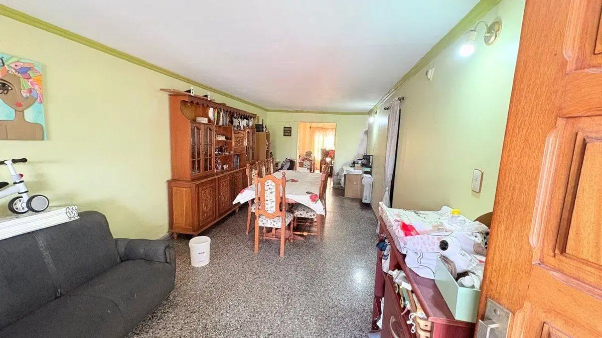 CASA 3 DORMITORIOS VENTA B° SANTA ANA 1 ZONA SUR 8