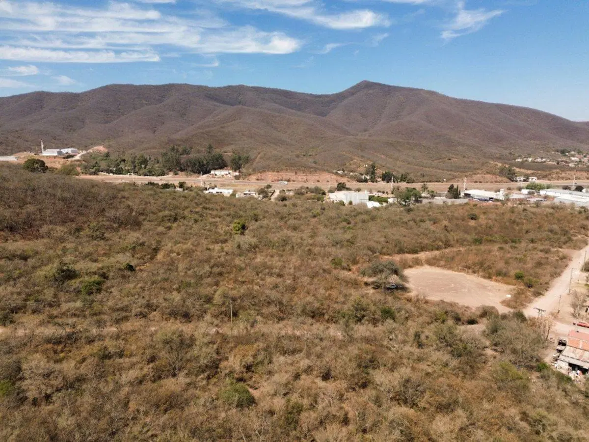 TERRENO 2 HECTAREAS VENTA ACCESO A SALTA RUTA N°9 5