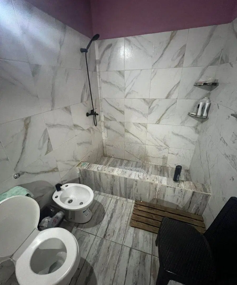 CASA C/LOCAL 2 DORM VENTA VILLA LOLA LA SILLETA 8