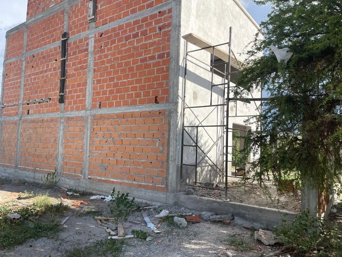 TERRENO VENTA EL TRANSITO CAFAYATE C/CONSTRUCCION 2
