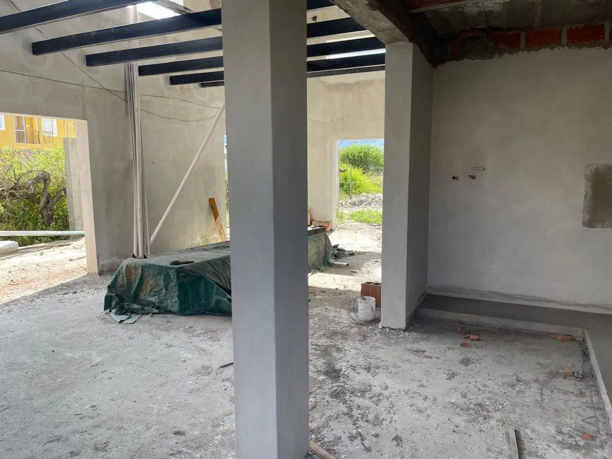 TERRENO VENTA EL TRANSITO CAFAYATE C/CONSTRUCCION 8