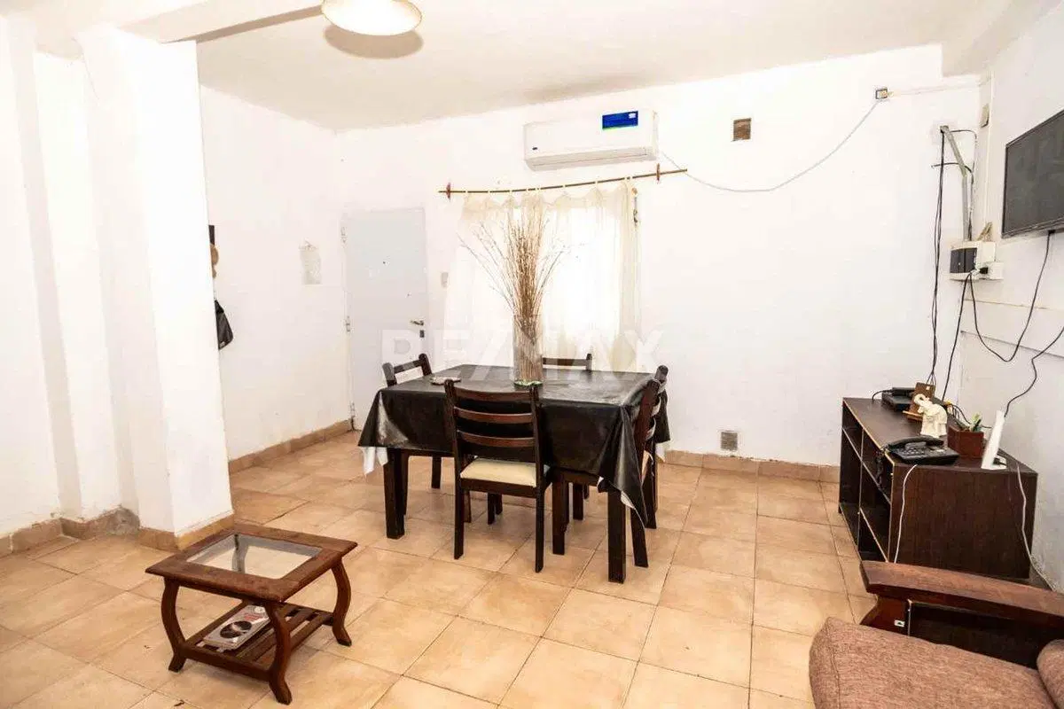 CASA VENTA + DEPARTAMENTO + LOCAL APTA CREDITO 3