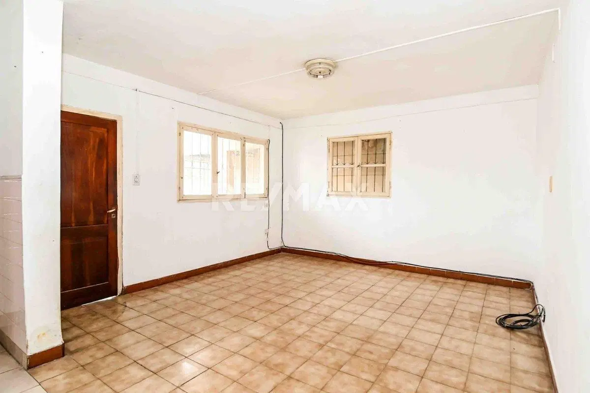 CASA 3 DORMITORIOS EN VENTA B° EL TRIBUNO ZONA SUR 2
