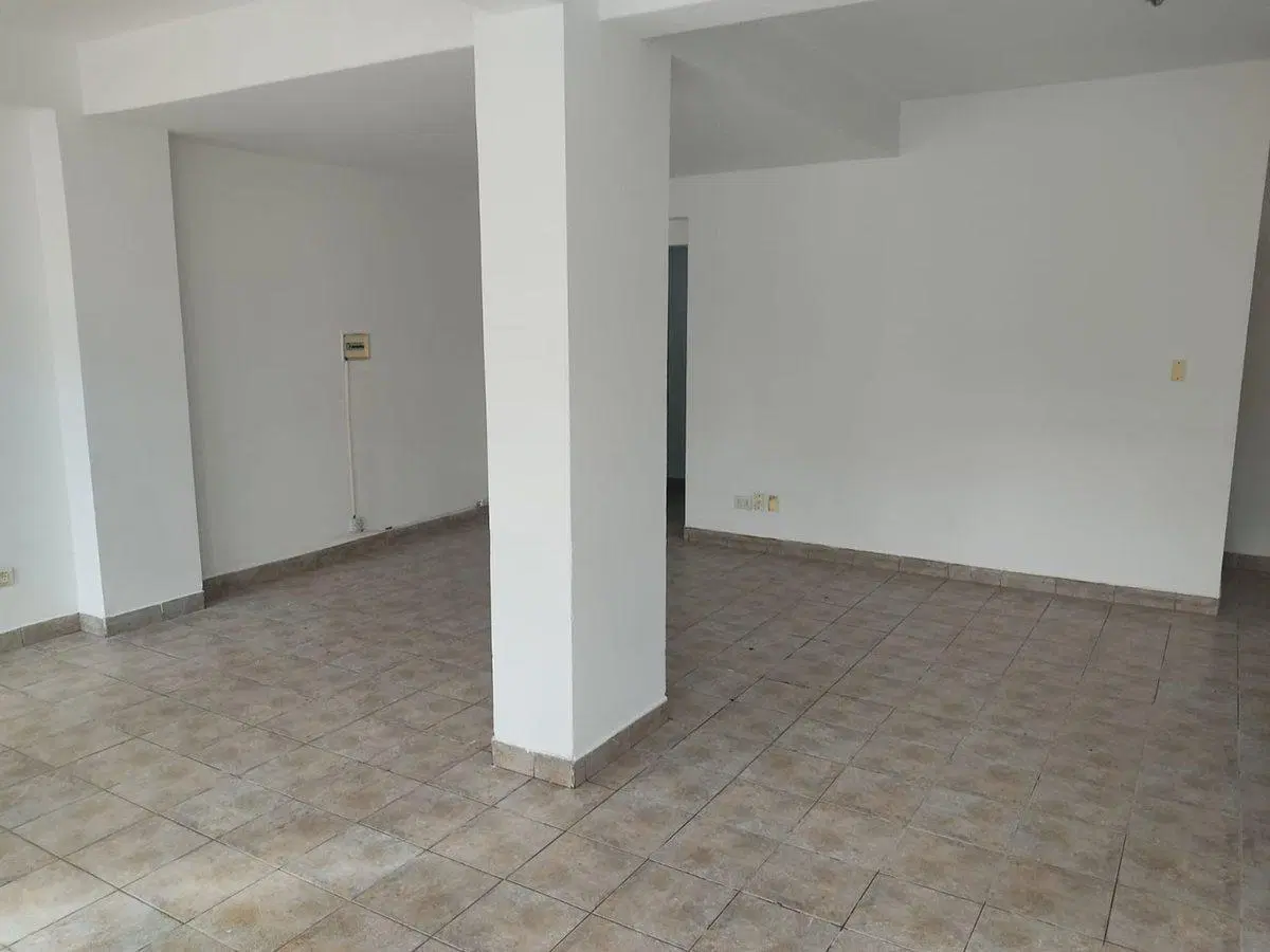 LOCAL COMERCIAL VENTA MACROCENTRO SALTA 5