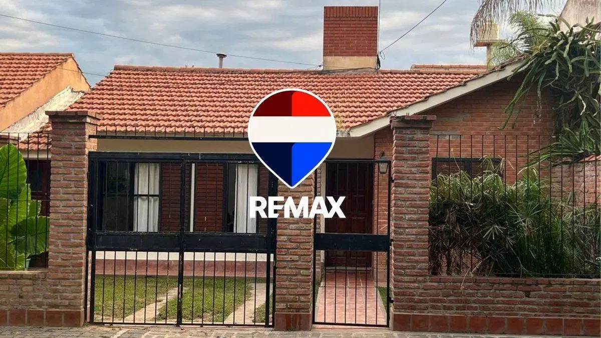 CASA 2 DORMITORIOS EN VENTA BARRIO SAN CARLOS 2