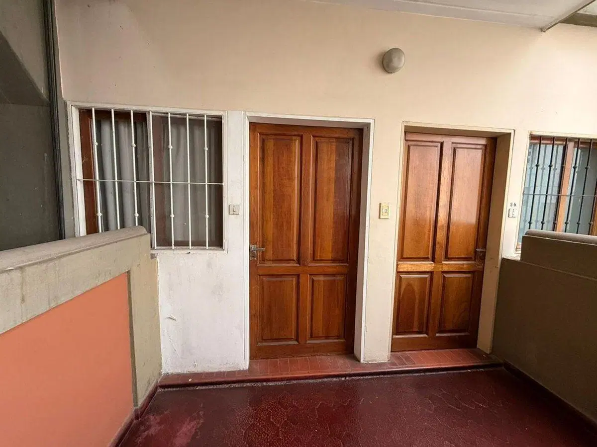 DPTO VENTA AV BELGRANO CENTRO 3 DORM APTO CREDITO 4