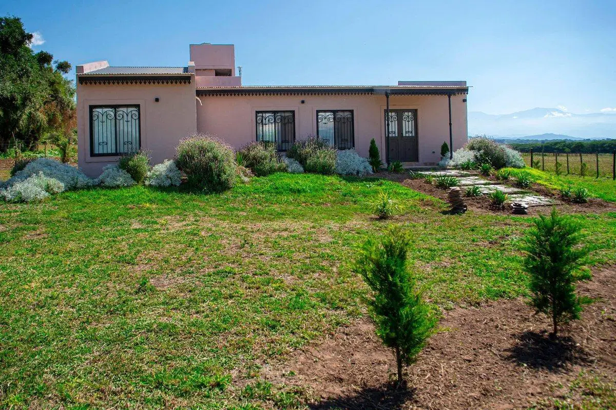 QUINTA 4 HA VENTA + CASA DE 2 DORM CHICOANA 2