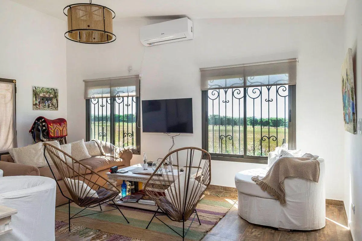 QUINTA 4 HA VENTA + CASA DE 2 DORM CHICOANA 4