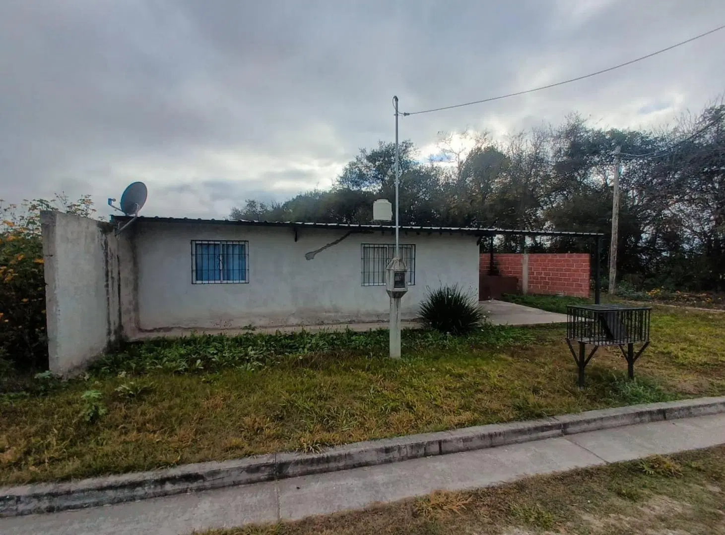 CASA EN VENTA BARRIO SAN VICENTE CERRILLOS 8