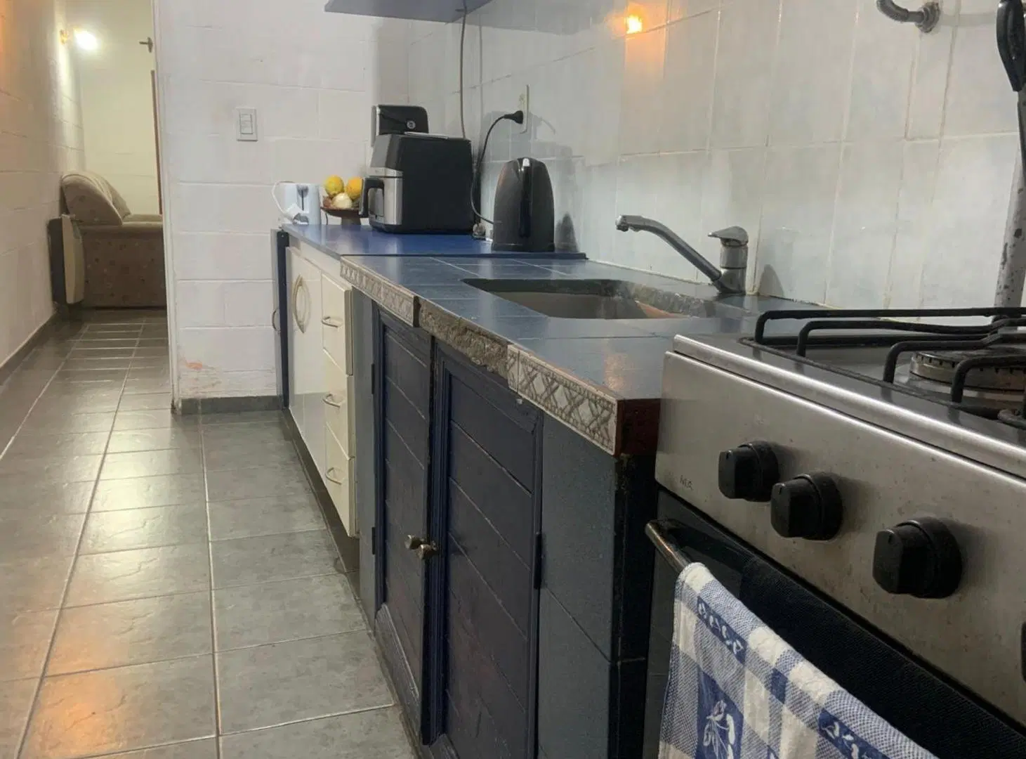 CASA VENTA ZONA SUR INTERSINDICAL 4 DORM 250 M2 4