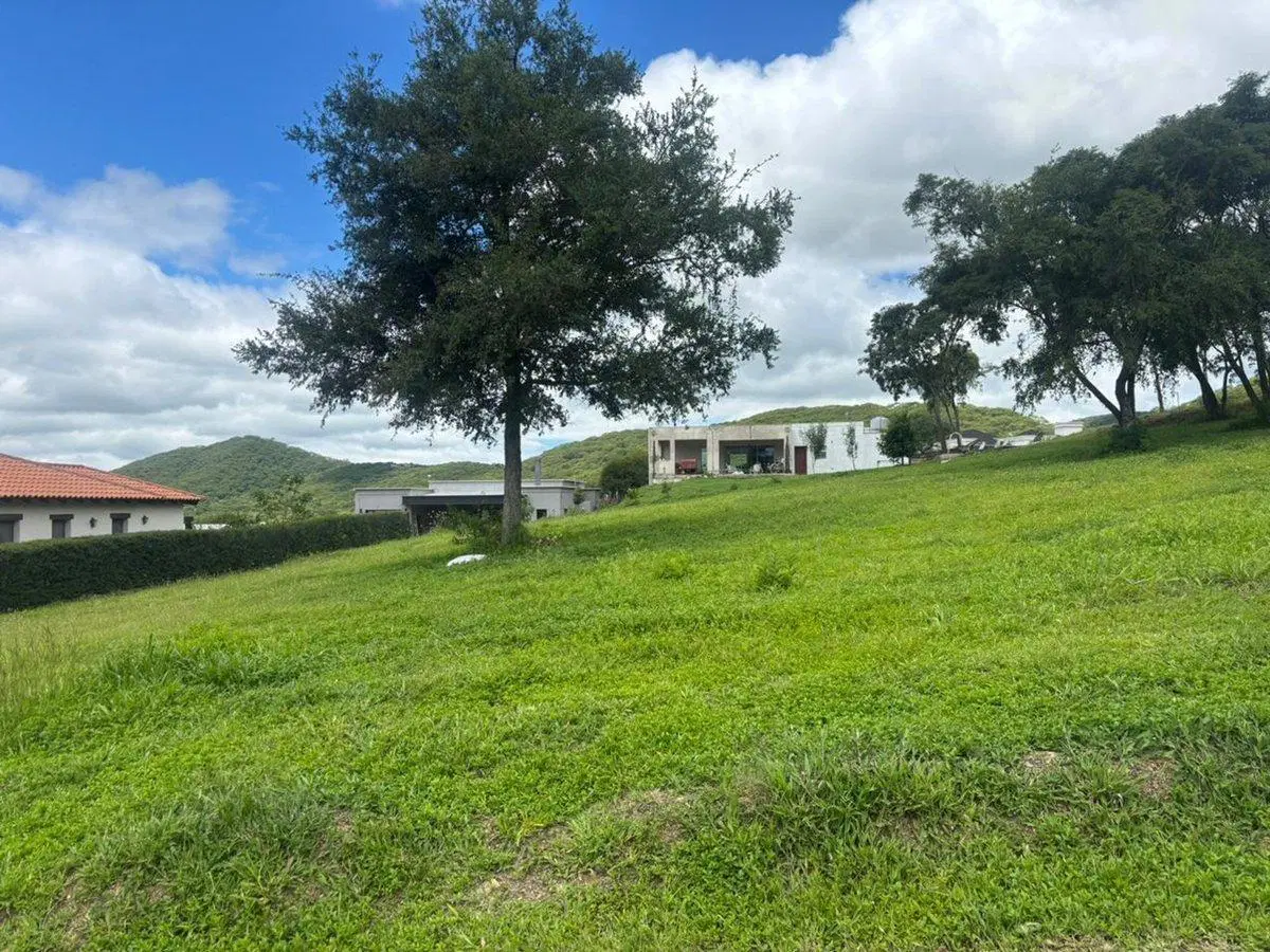 TERRRENO EN VENTA EL PORTICO ACCESO NORTE 850 M2 3