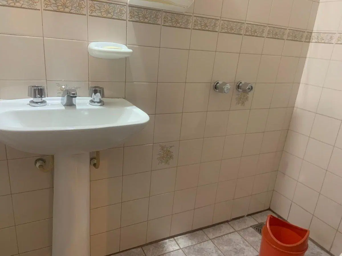 LOCAL EN ALQUILER GERVASIO DE POSADAS GRAND BOURG 2