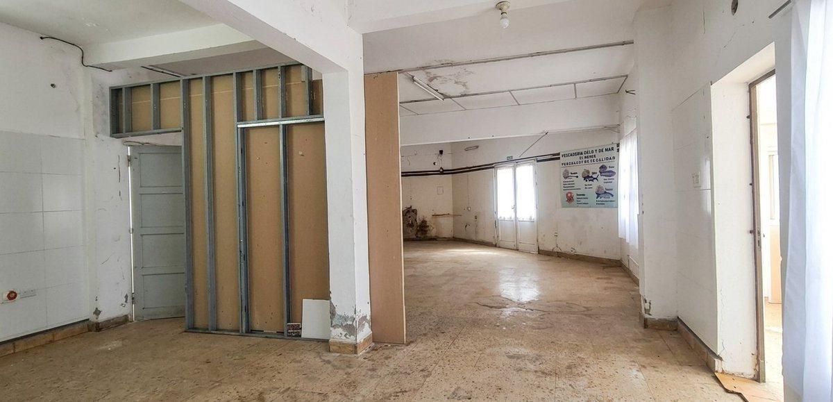 Foto de CASA VENTA C/GALPON Y LOCAL A REMODELAR, imagen 4