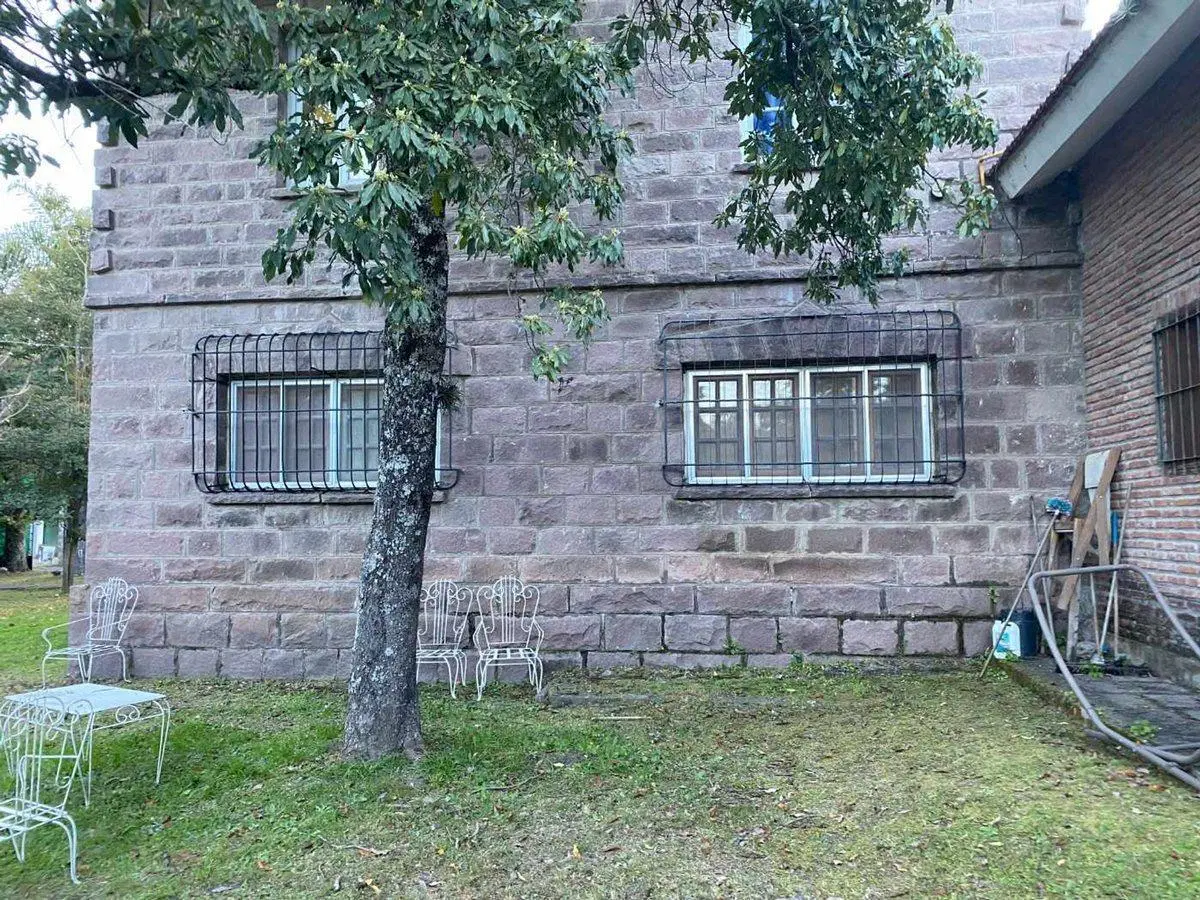 CASA 6 DORMITORIOS + CABAÑA VENTA SAN LORENZO 4
