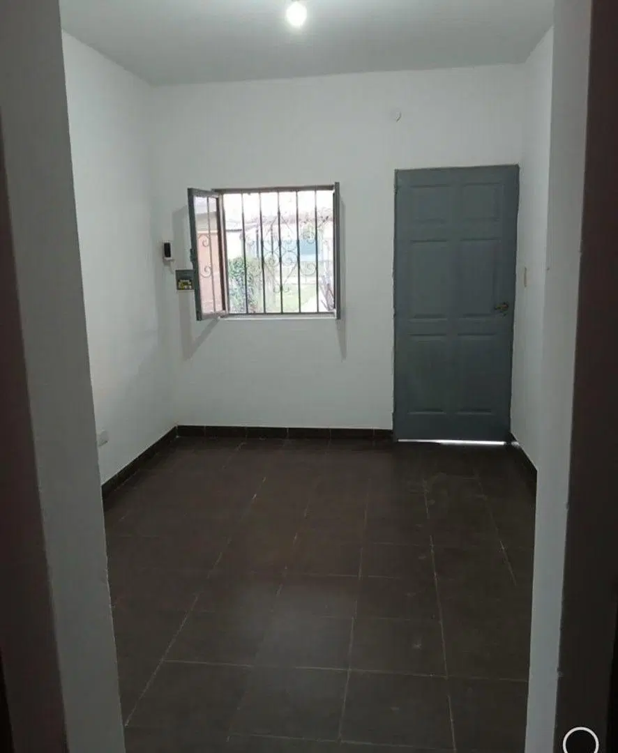 CASA VENTA BARRIO DON EMILIO ZONA SUR 4 DORM 4