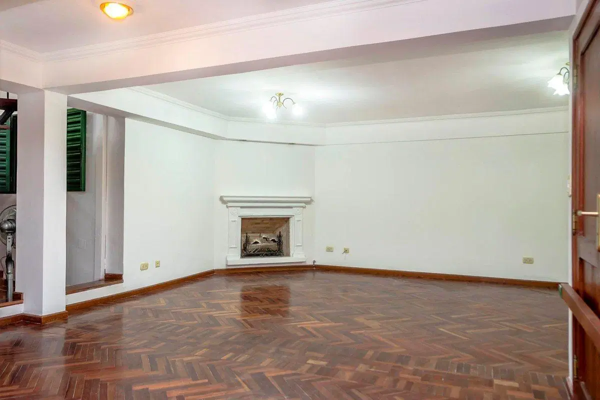 CASA 5 DORMITORIOS VENTA ZONA MACROCENTRO 2