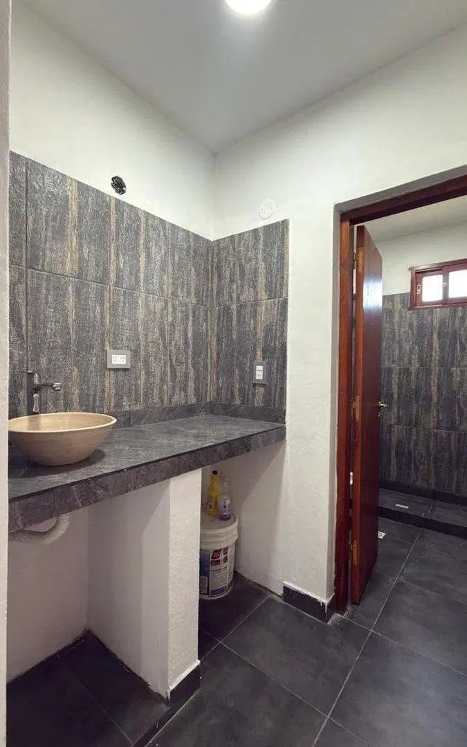 CASA VENTA LOTEO LA SECUNDINA CERRILLOS 1 DORM 4