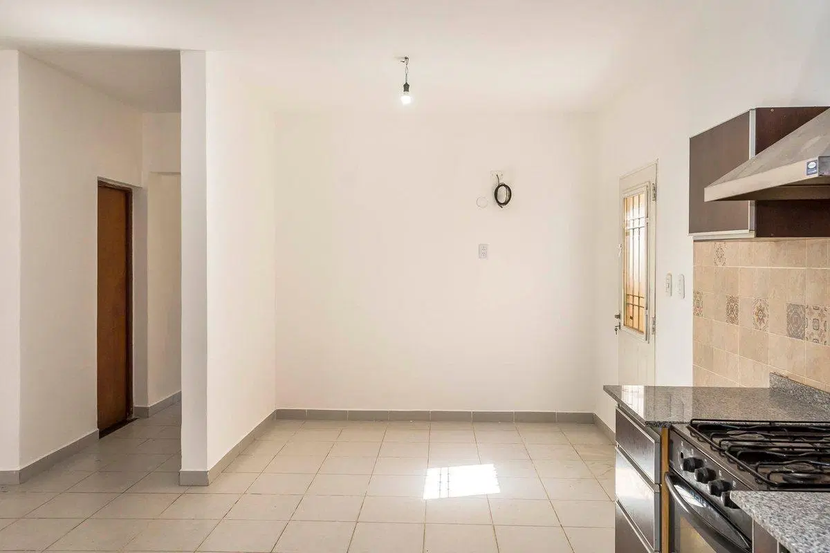 CASA 2 DORMITORIOS EN VENTA TRES CERRITOS SALTA 2