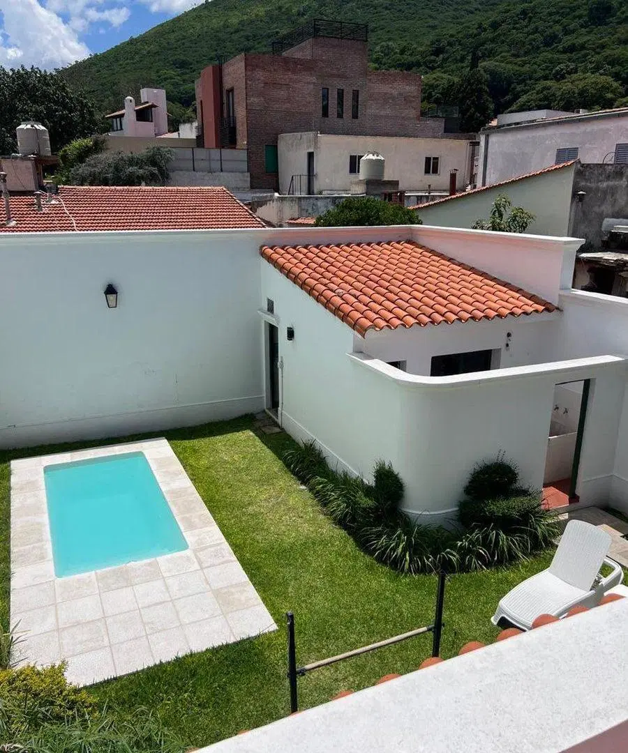 CASA VENTA MACROCENTRO ZONA MONUMENTO A GÜEMES 3