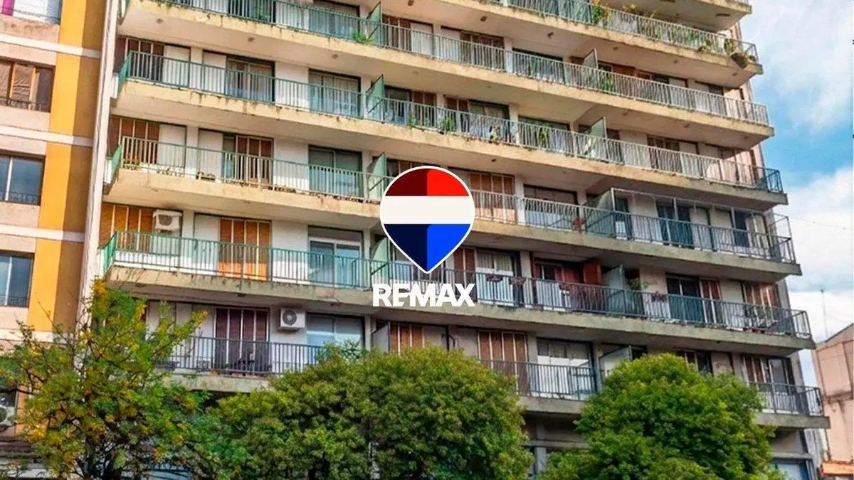 DEPARTAMENTO EN VENTA AV BELGRANO CENTRO 3 DORM 3
